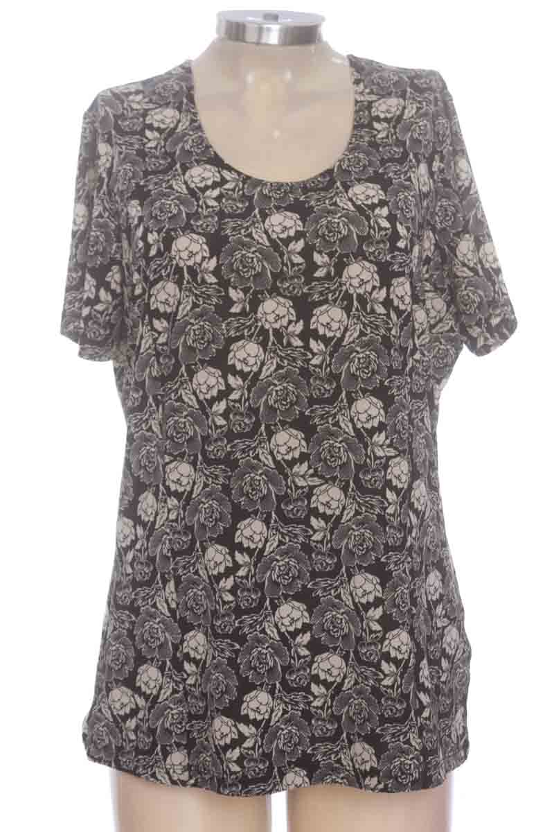 Blusa color Negro - Southland