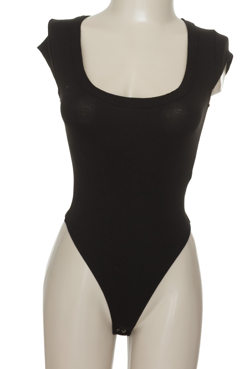 Top / Camiseta color Negro - H&M