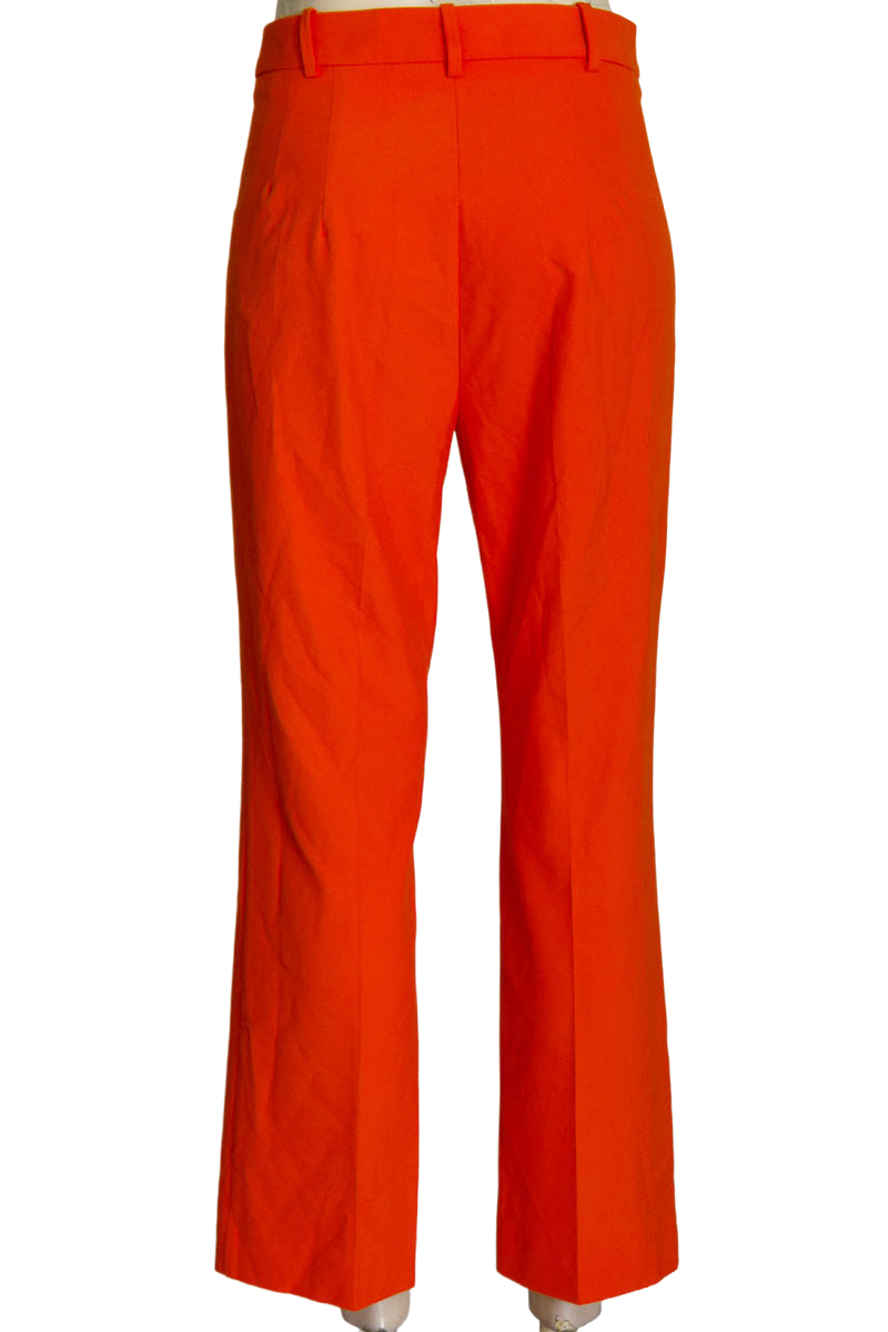 Pantalones color Naranja - Zara