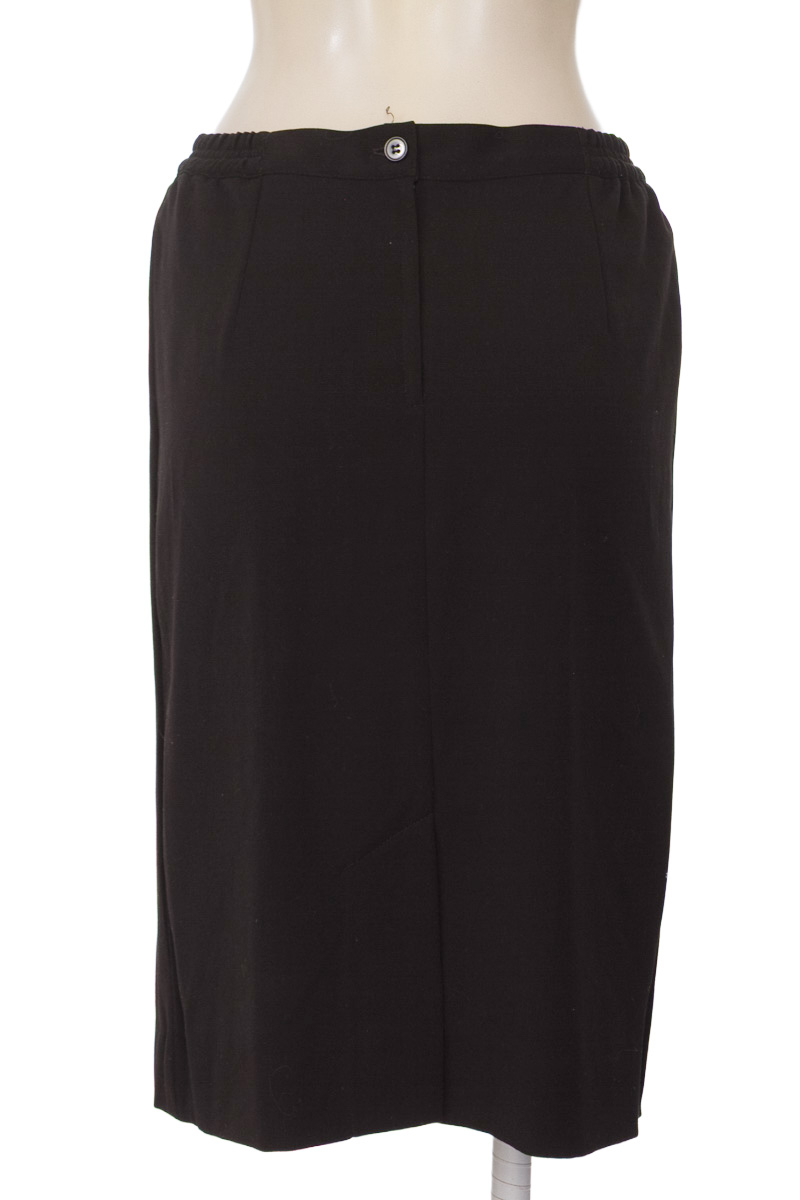 Falda color Negro - PATPRIMO