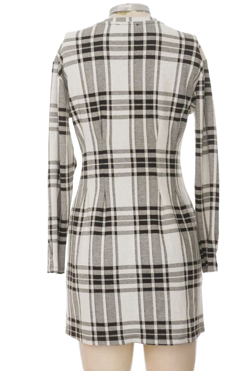 Vestido / Enterizo color Negro - Bershka