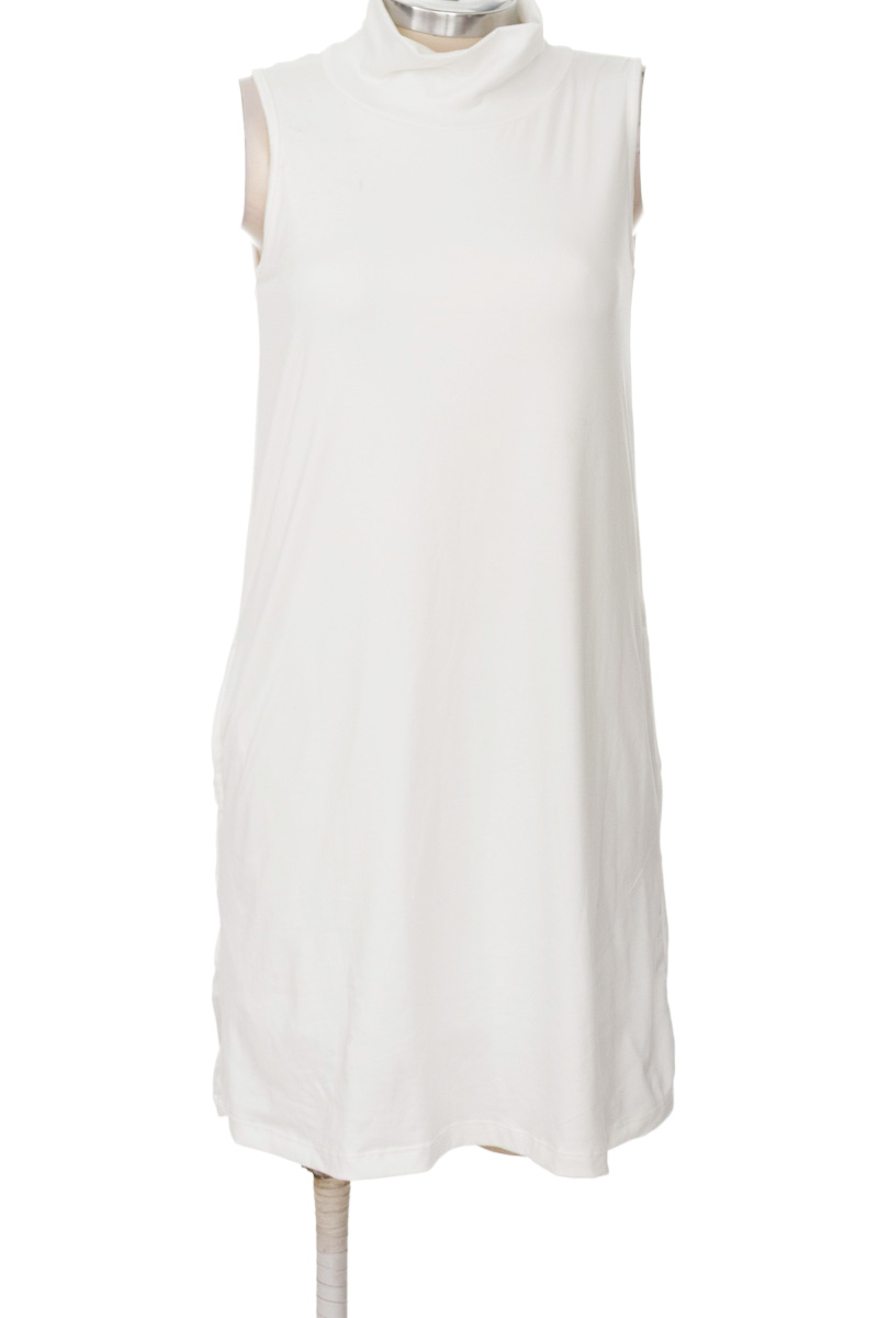 Vestido / Enterizo color Blanco - Chica Chic