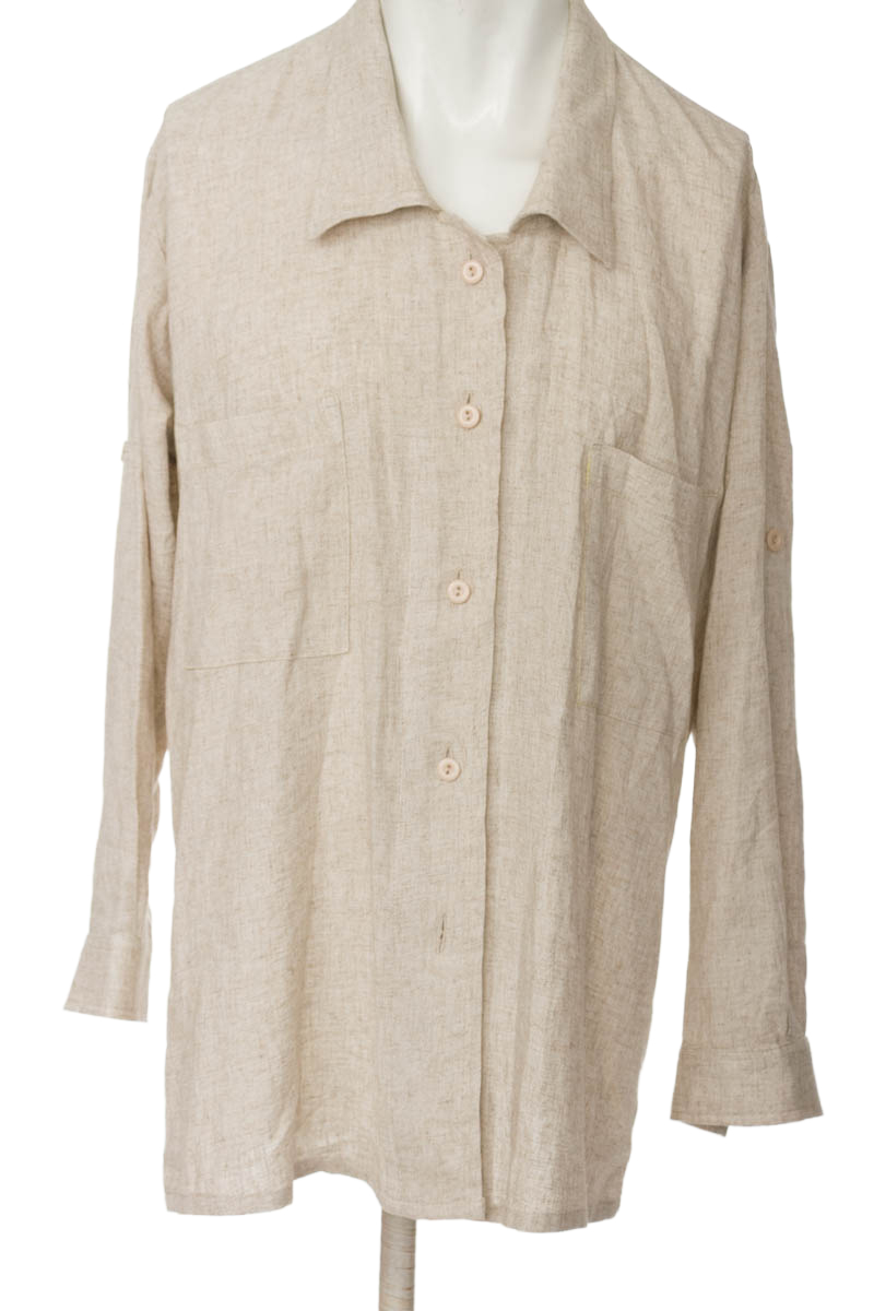 Camisa color Beige - Closeando