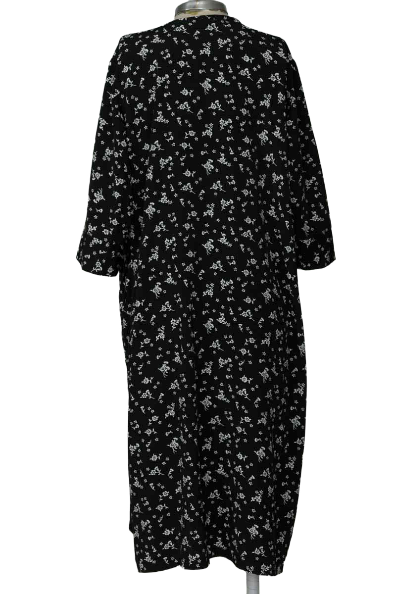 Vestido / Enterizo color Negro - Closeando