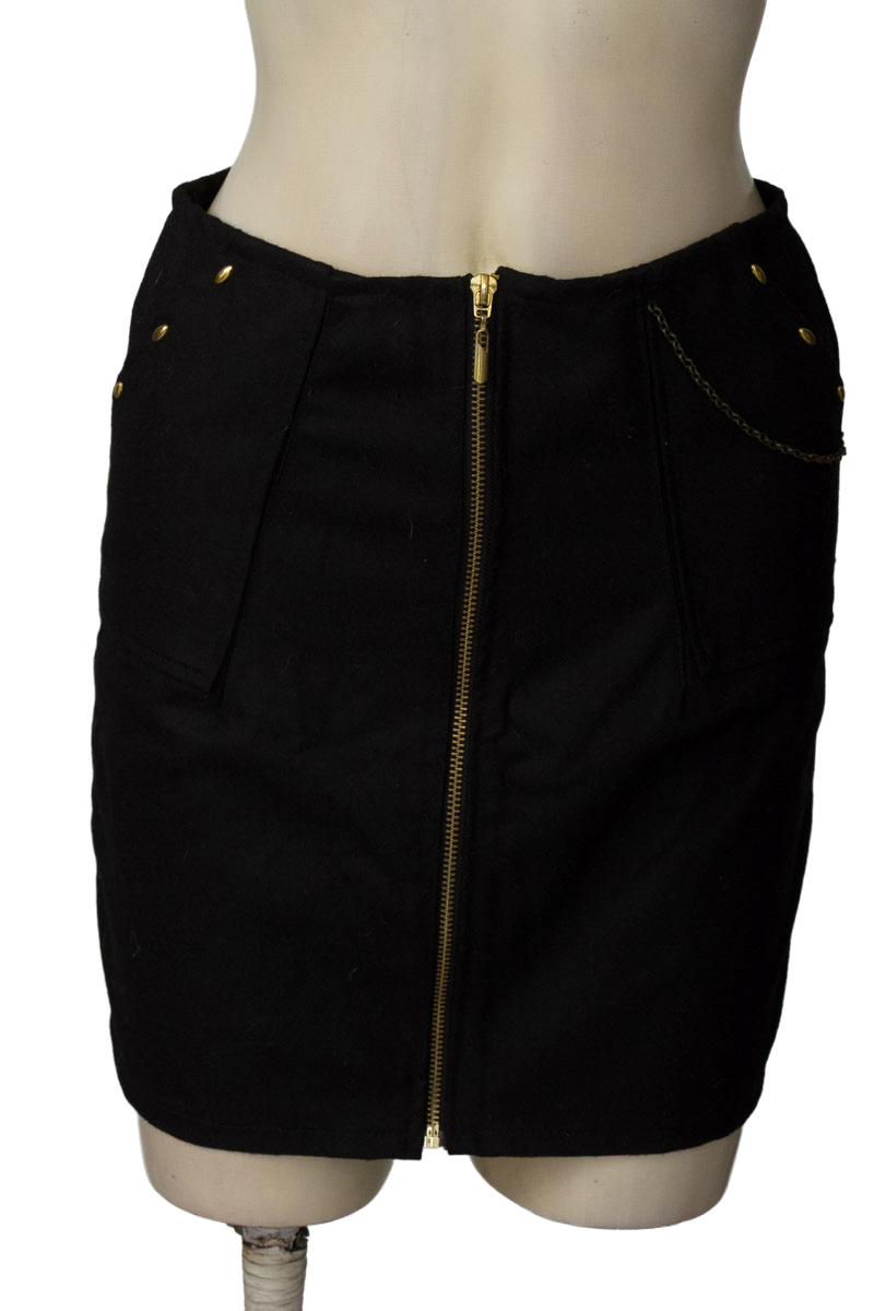 Falda color Negro - Closeando