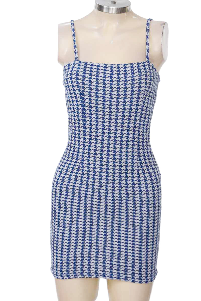 Vestido / Enterizo color Azul - Closeando