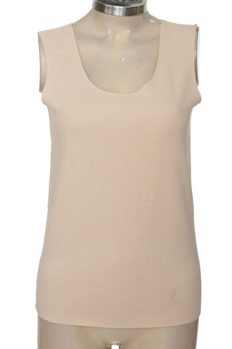 Top / Camiseta color Beige - Closeando