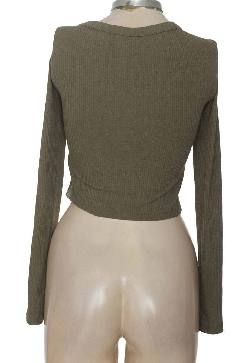 Top / Camiseta color Verde - H&M