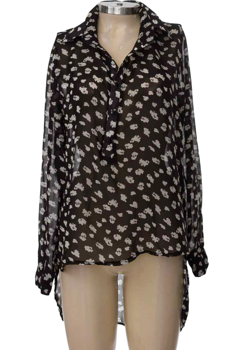 Blusa color Negro - Closeando