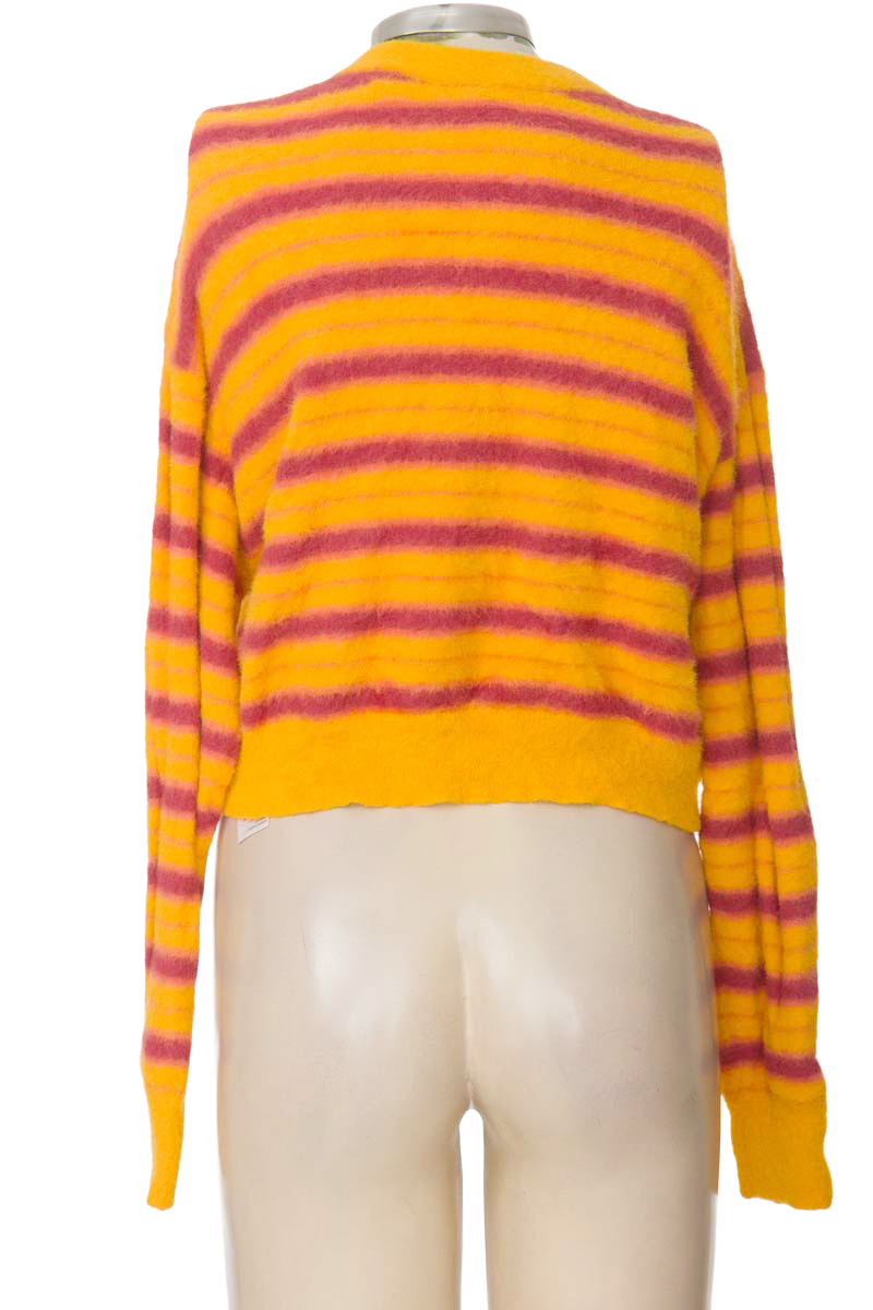 Sweater color Mostaza - Levis