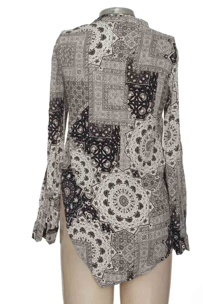 Blusa color Estampado - Zara
