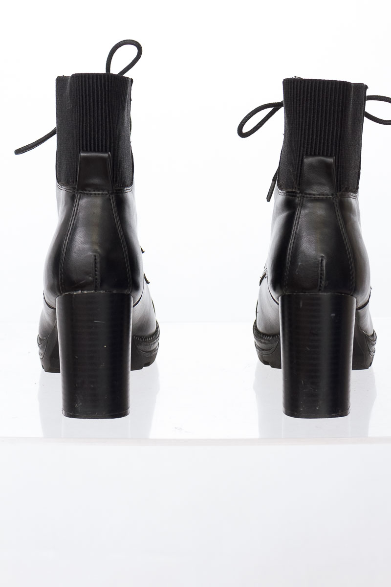 Zapatos color Negro - BRASH