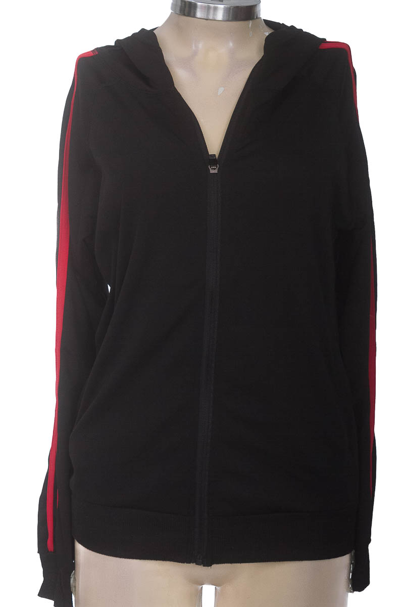 Ropa Deportiva / Salida de Baño color Negro - Lili pink