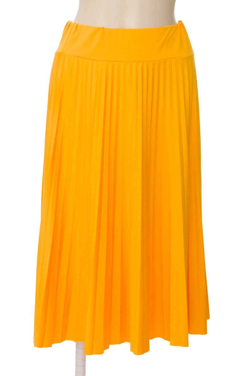 Falda color Mostaza - Closeando