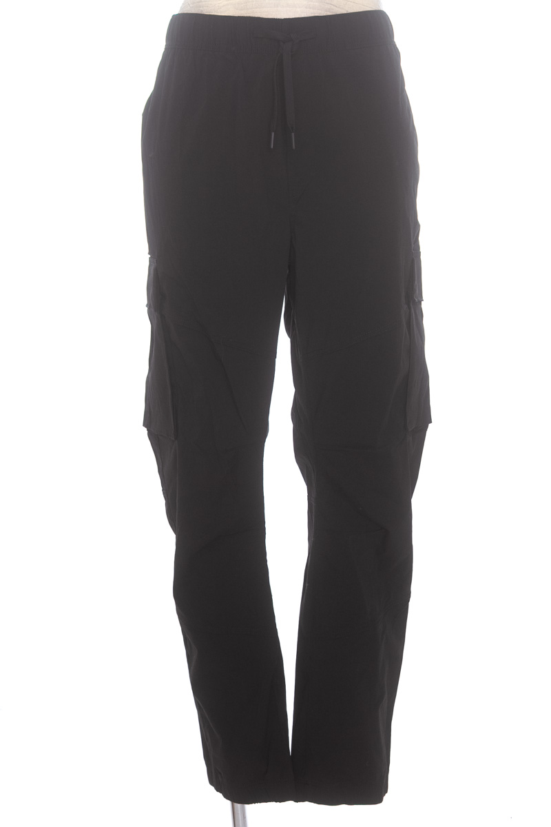 Pantalón color Negro - H&M