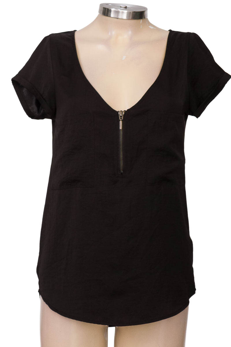 Blusa color Negro - Stradivarius