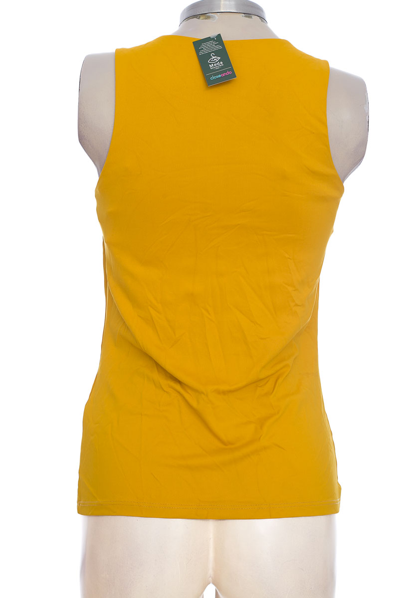 Top / Camiseta color Mostaza - ELA