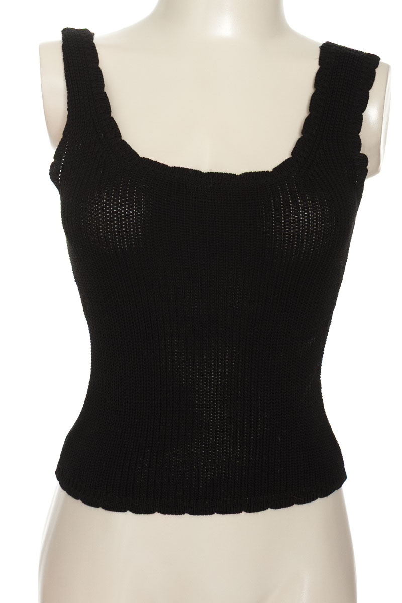 Top / Camiseta color Negro - ELA