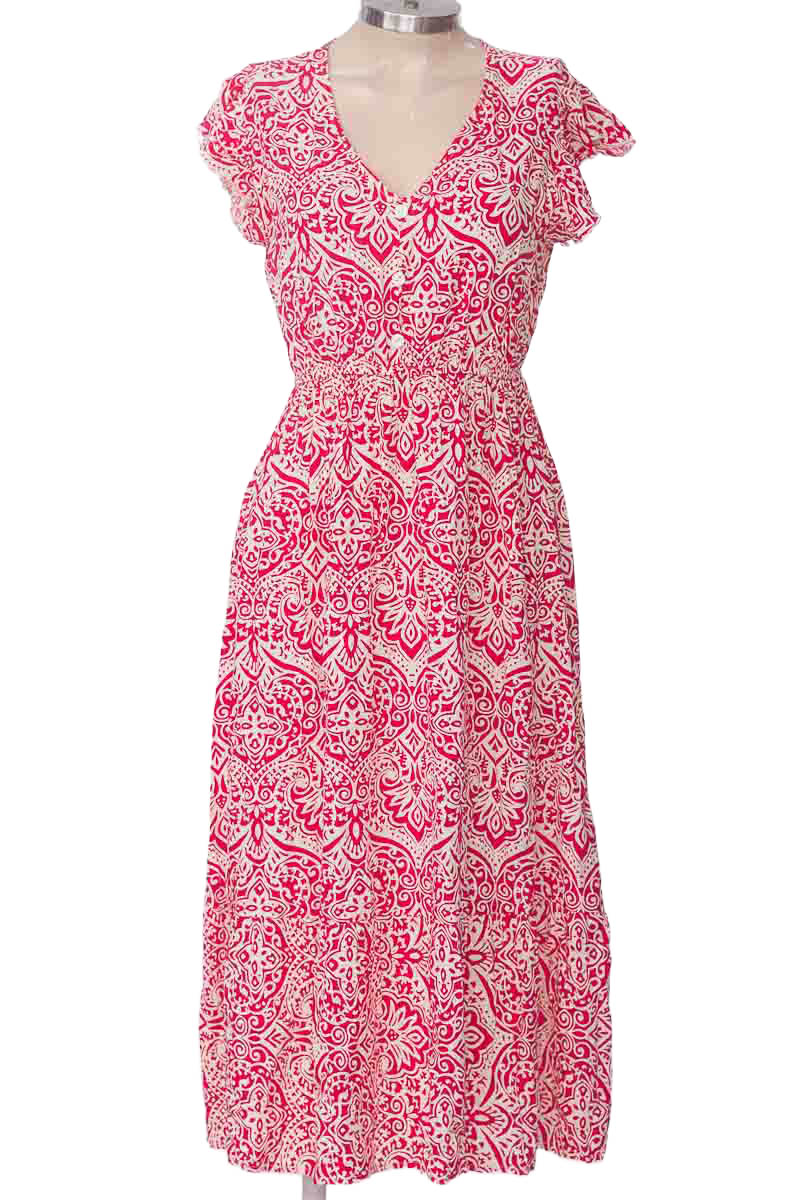 Vestido / Enterizo color Rojo - Closeando