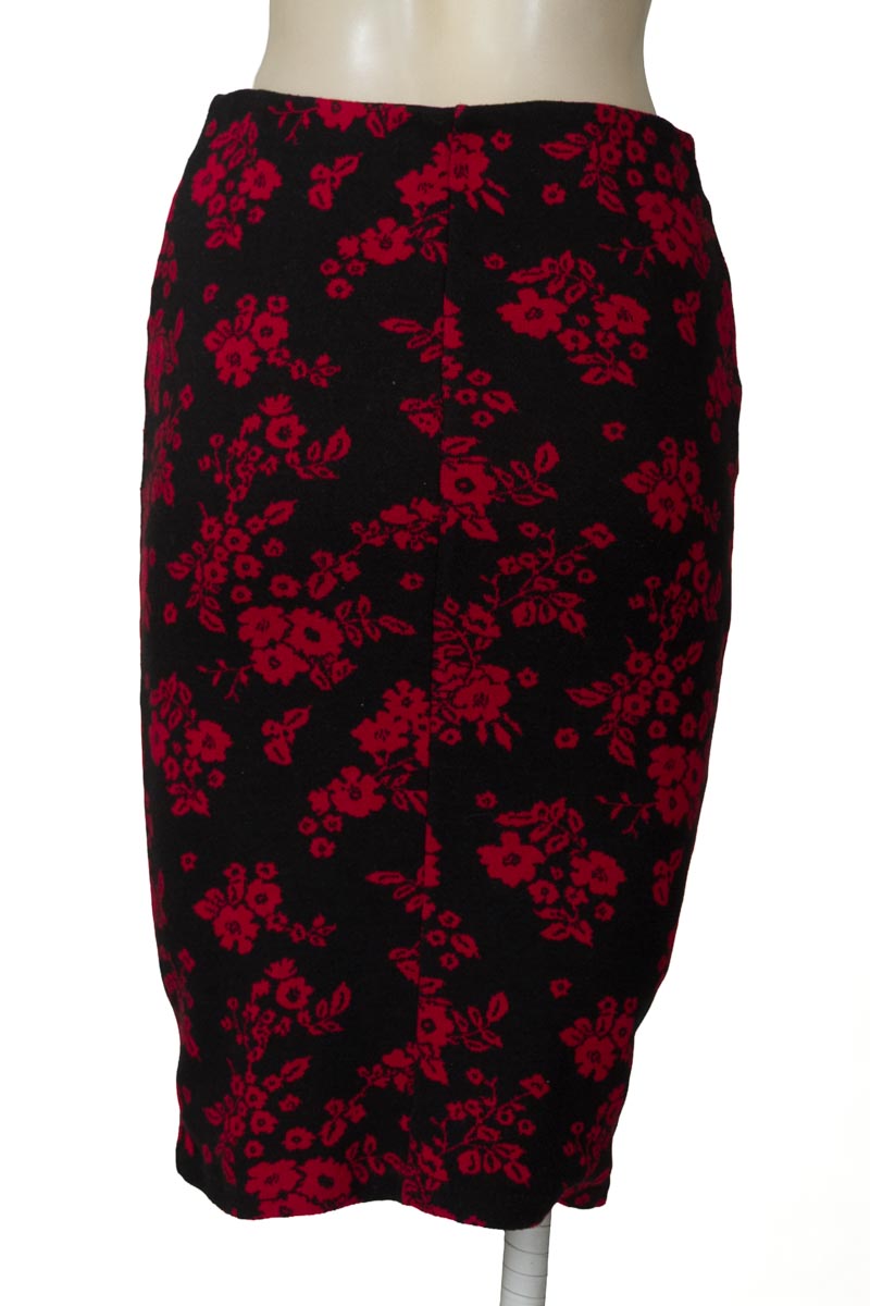 Falda color Negro - Zara
