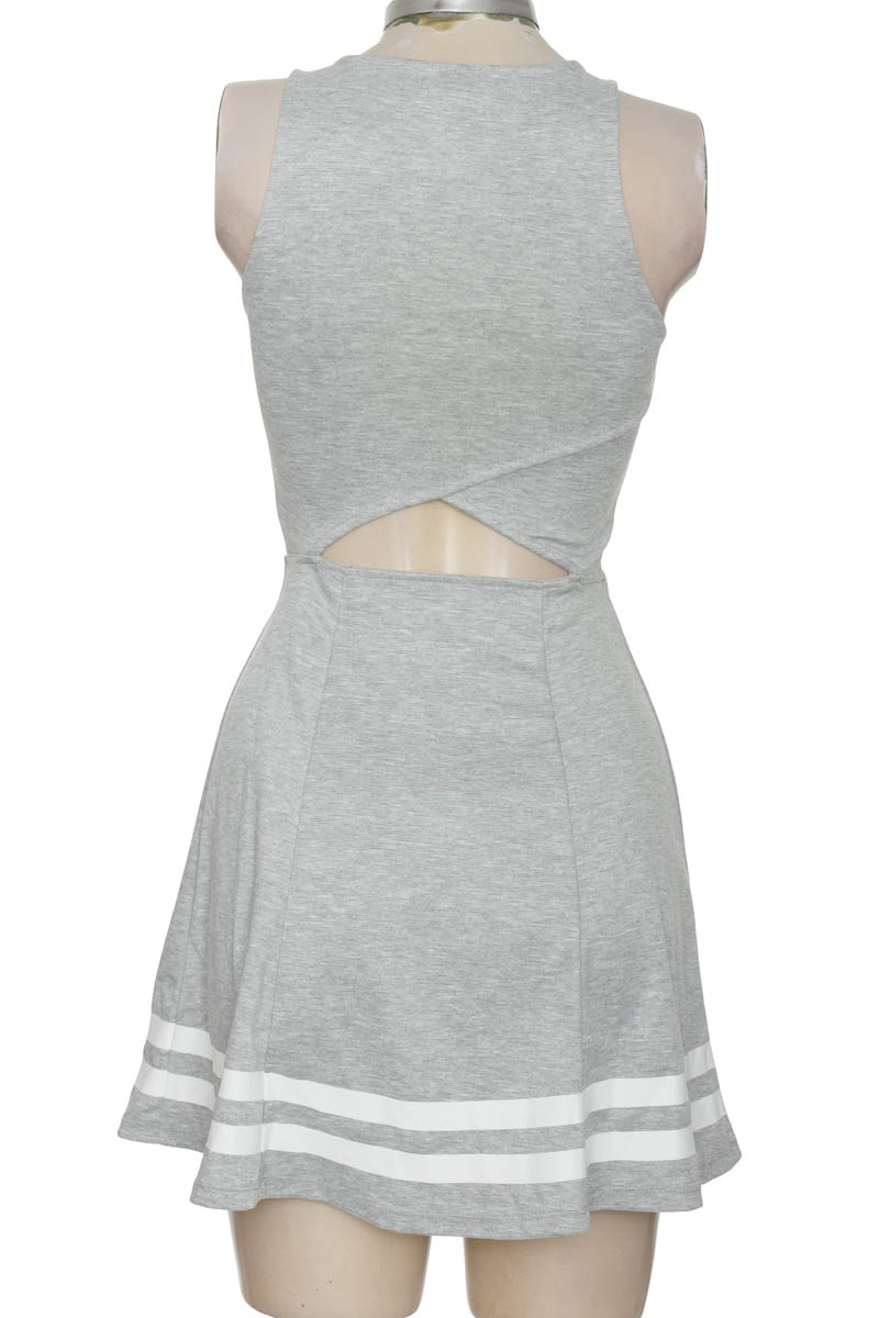 Vestido / Enterizo color Gris - Divided by H&M