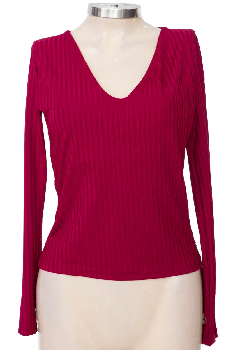 Top / Camiseta color Vinotinto - Coco