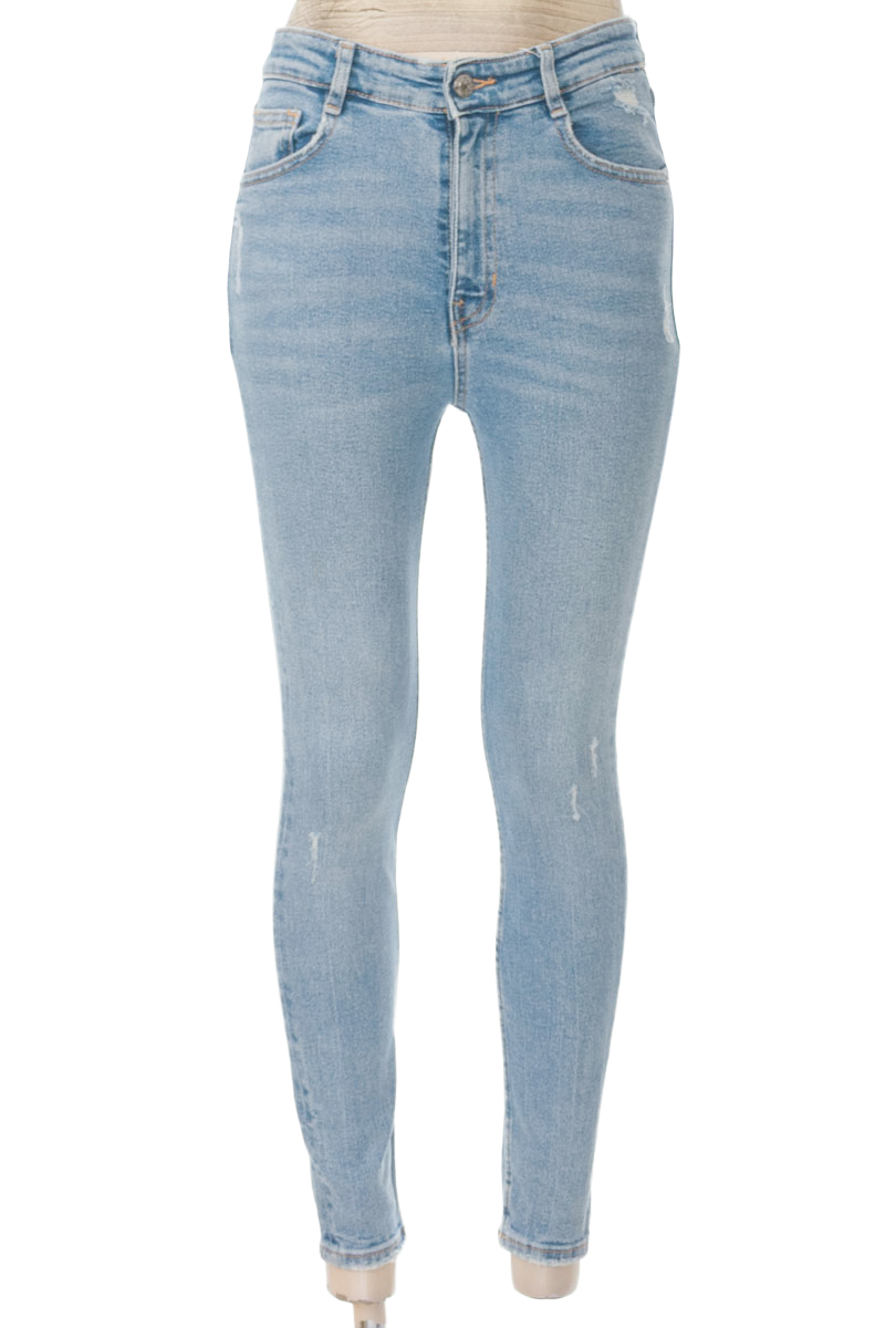 Pantalones color Azul - Zara