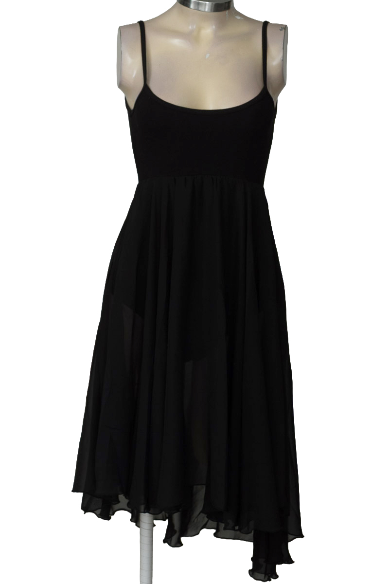 Vestido / Enterizo color Negro - Closeando
