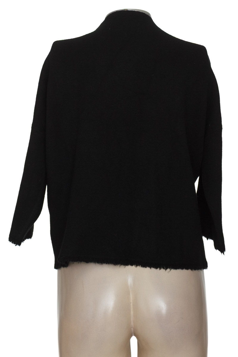 Sweater color Negro - Carretel