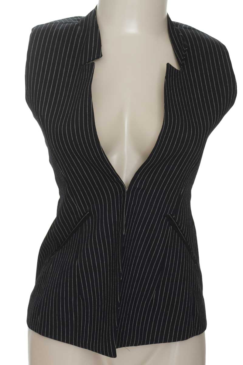 Top / Camiseta color Negro - Gef
