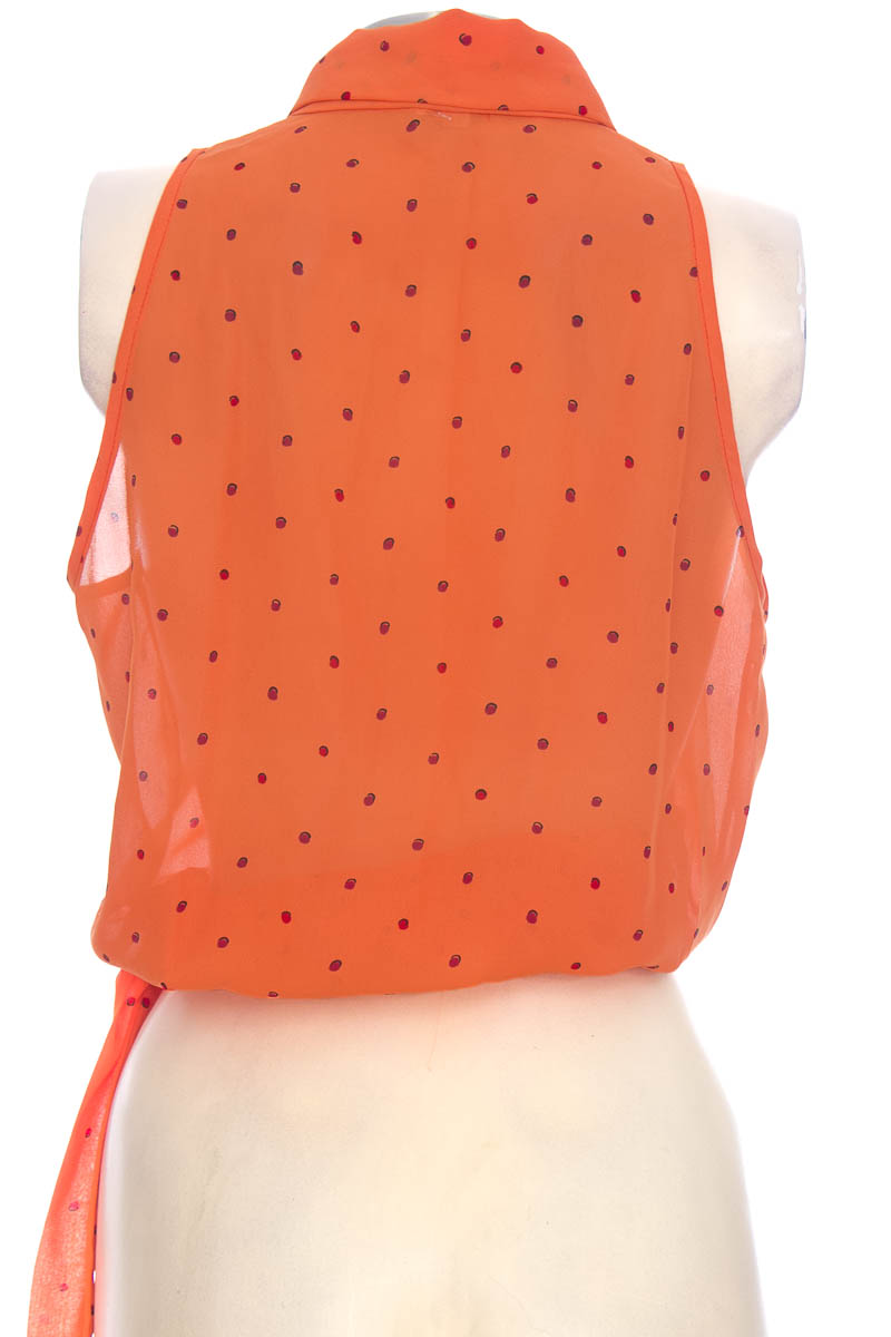 Blusa color Naranja - Closeando