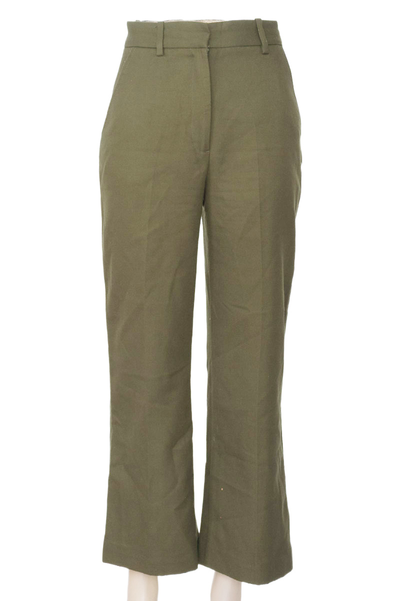 Pantalones color Verde - Zara