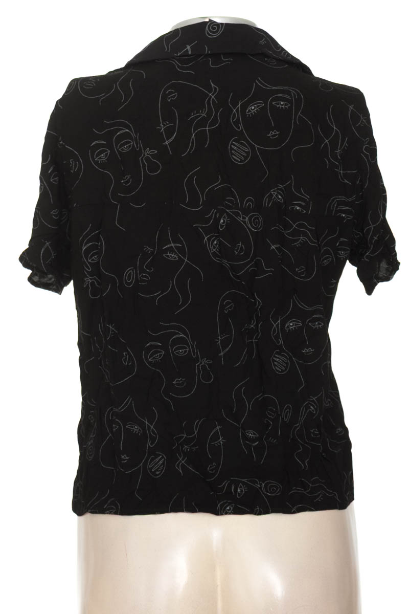 Blusa color Negro - Koaj