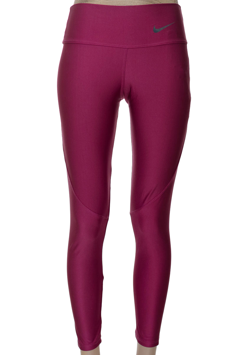 Ropa Deportiva / Salida de Baño color Rosado - Closeando