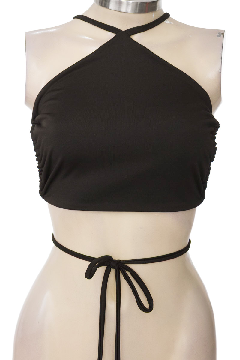 Top / Camiseta color Negro - We Love Luana