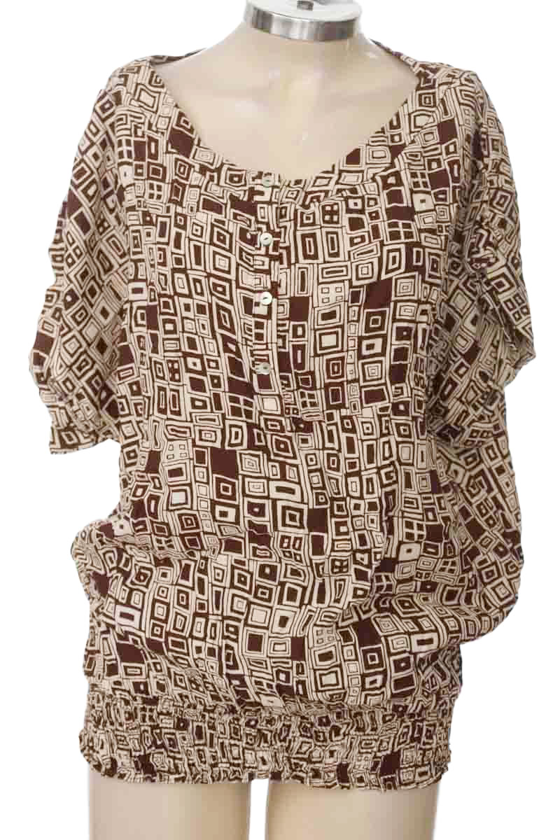 Blusa color Café - Closeando