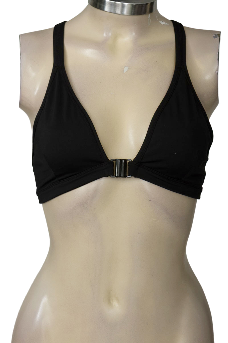 Top / Camiseta color Negro - Closeando