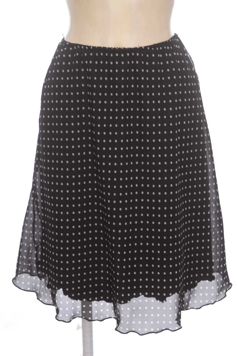 Falda color Negro - Closeando