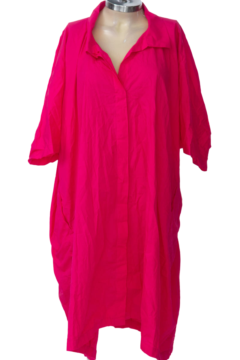 Vestido / Enterizo color Fucsia - Arkitect by María Elena Villamil