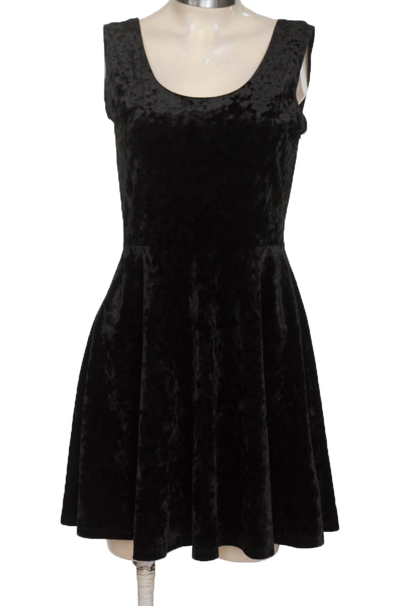 Vestido / Enterizo color Negro - Forever 21