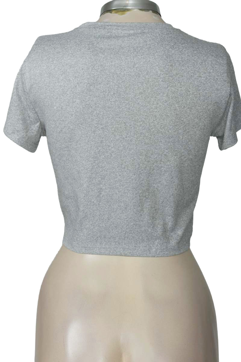 Top / Camiseta color Gris - Closeando