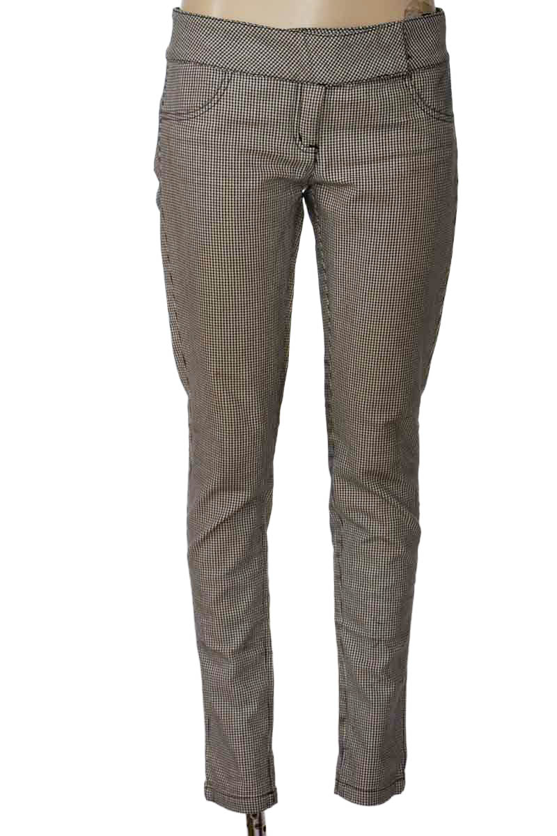 Pantalones color Negro - ELA