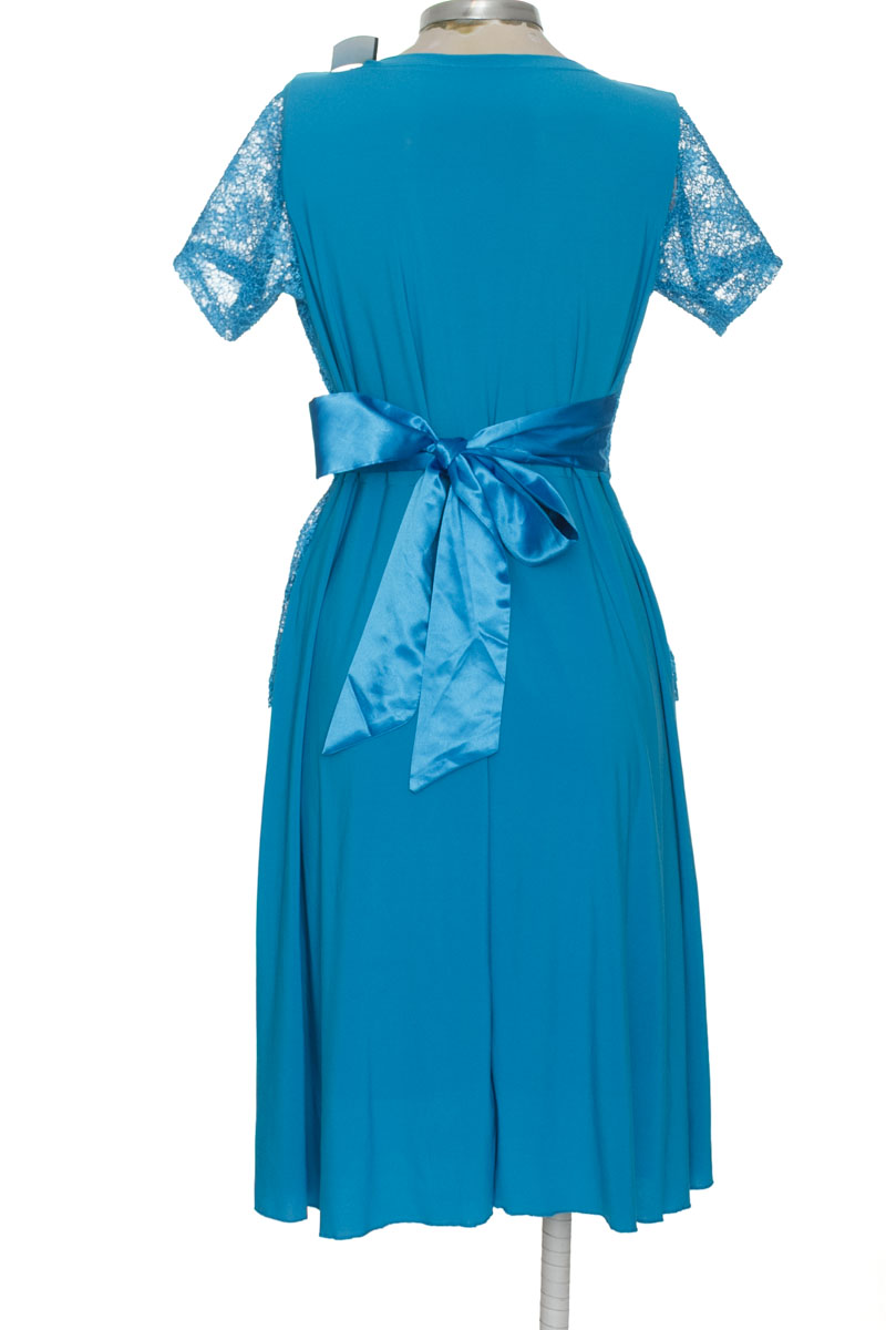 Vestido / Enterizo color Azul - Closeando