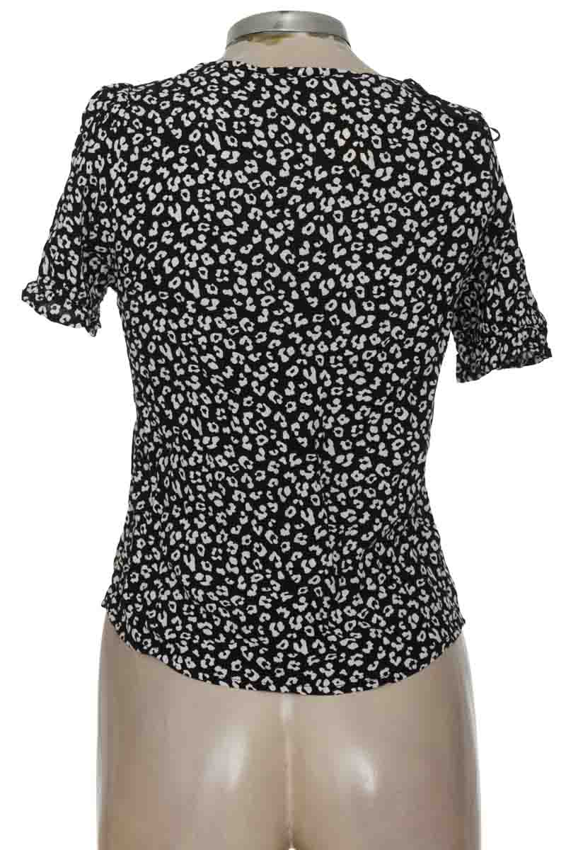 Top / Camiseta color Negro - Elodie
