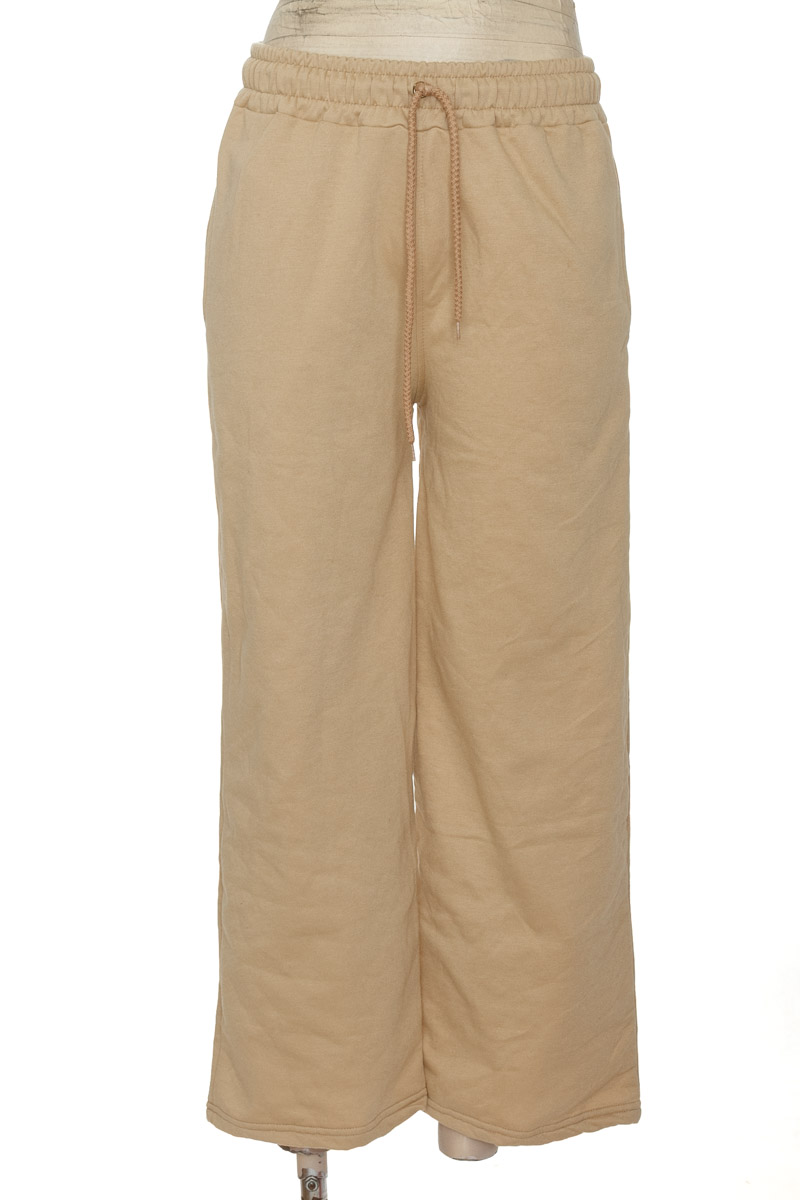 Pantalones color Beige - Closeando