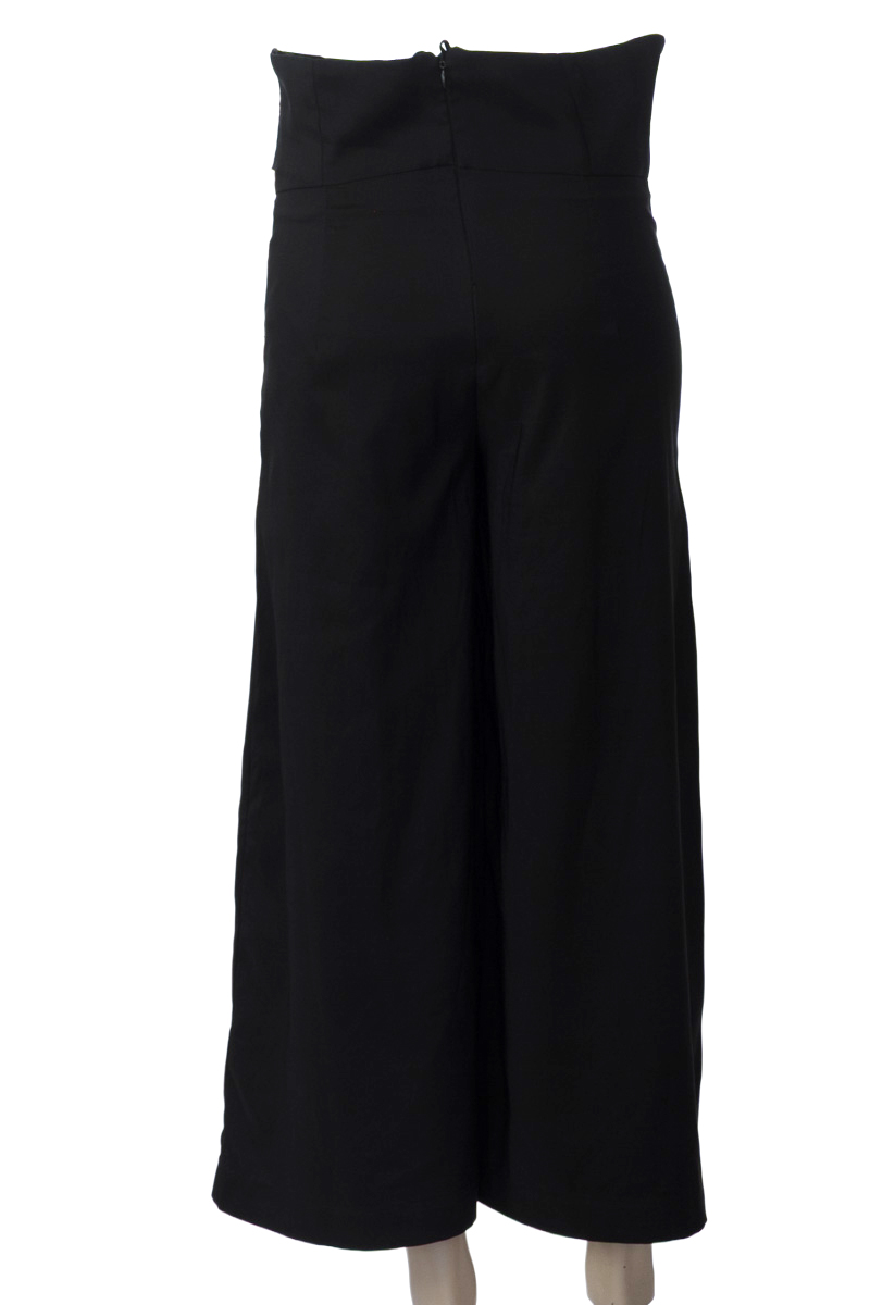 Pantalones color Negro - Closeando