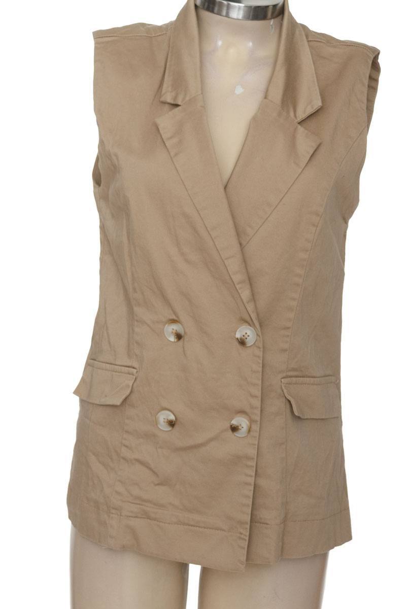 Chaqueta / Abrigo color Beige - ELA