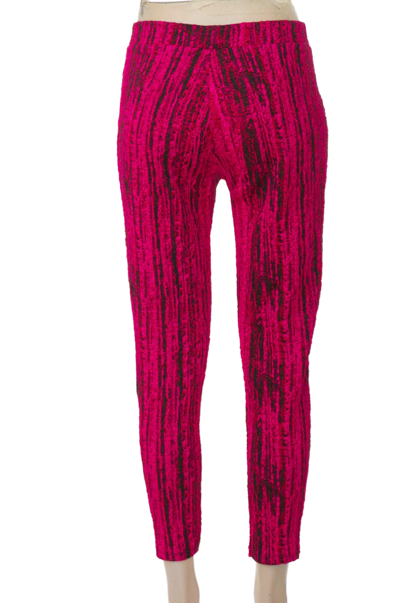 Pantalones color Fucsia - Zara