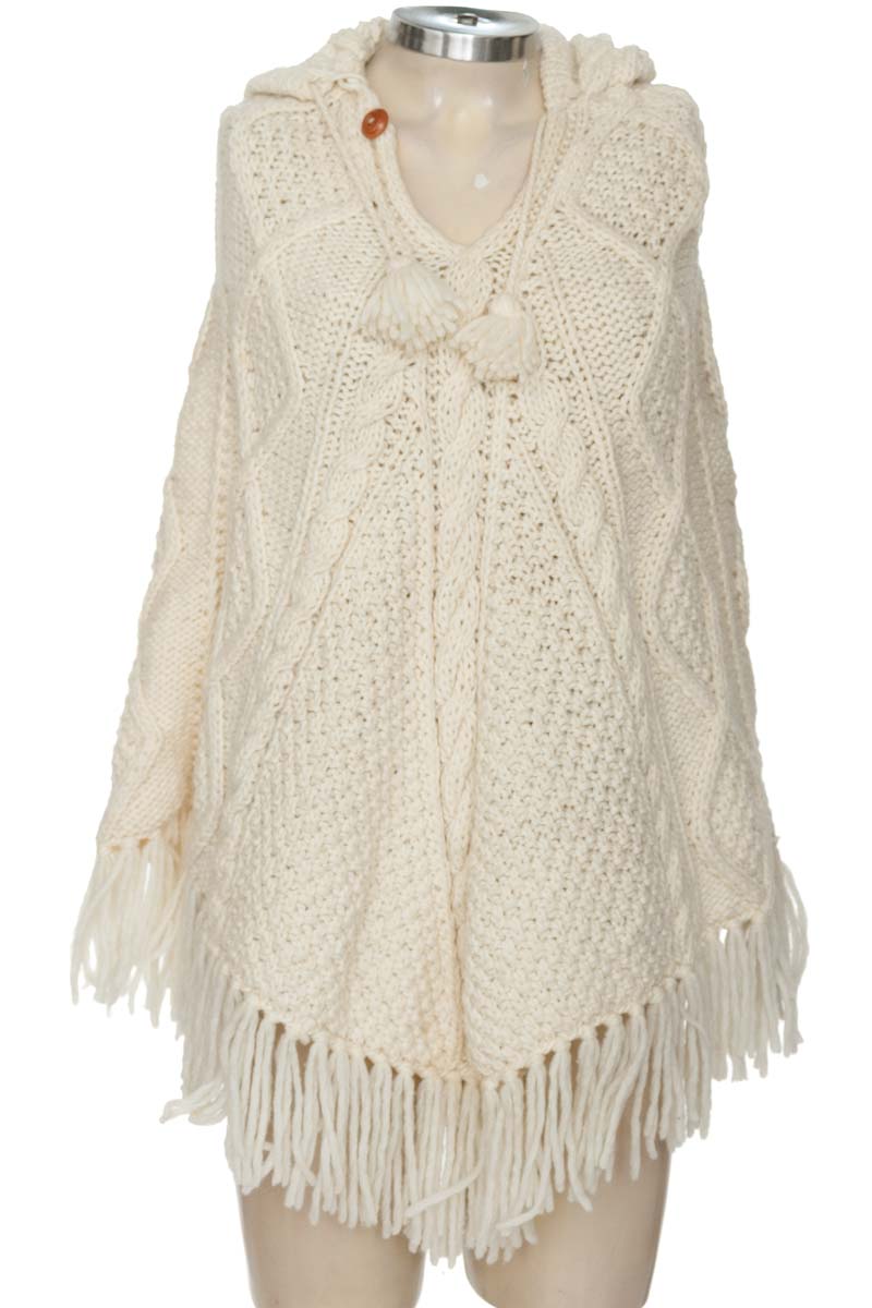 Sweater color Blanco - Closeando