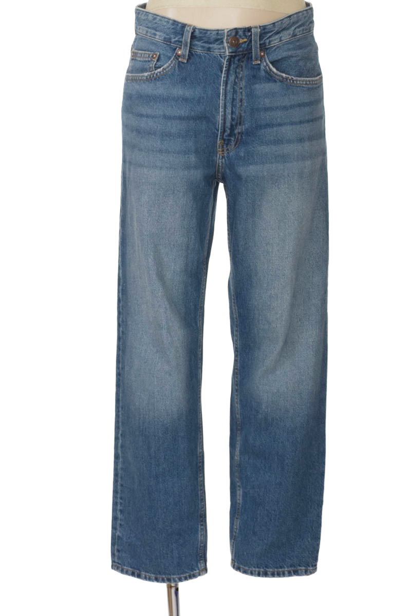 Pantalones color Azul - Bershka